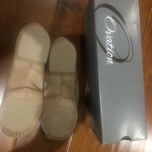 Ovation Slip-on Jazz Shoe Tan